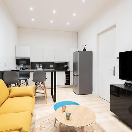 Appartamento Le Notre Dame - Petit Cocon Dans Lyon 6Eme Esterno foto