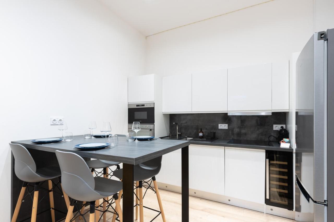 Appartamento Le Notre Dame - Petit Cocon Dans Lyon 6Eme Esterno foto