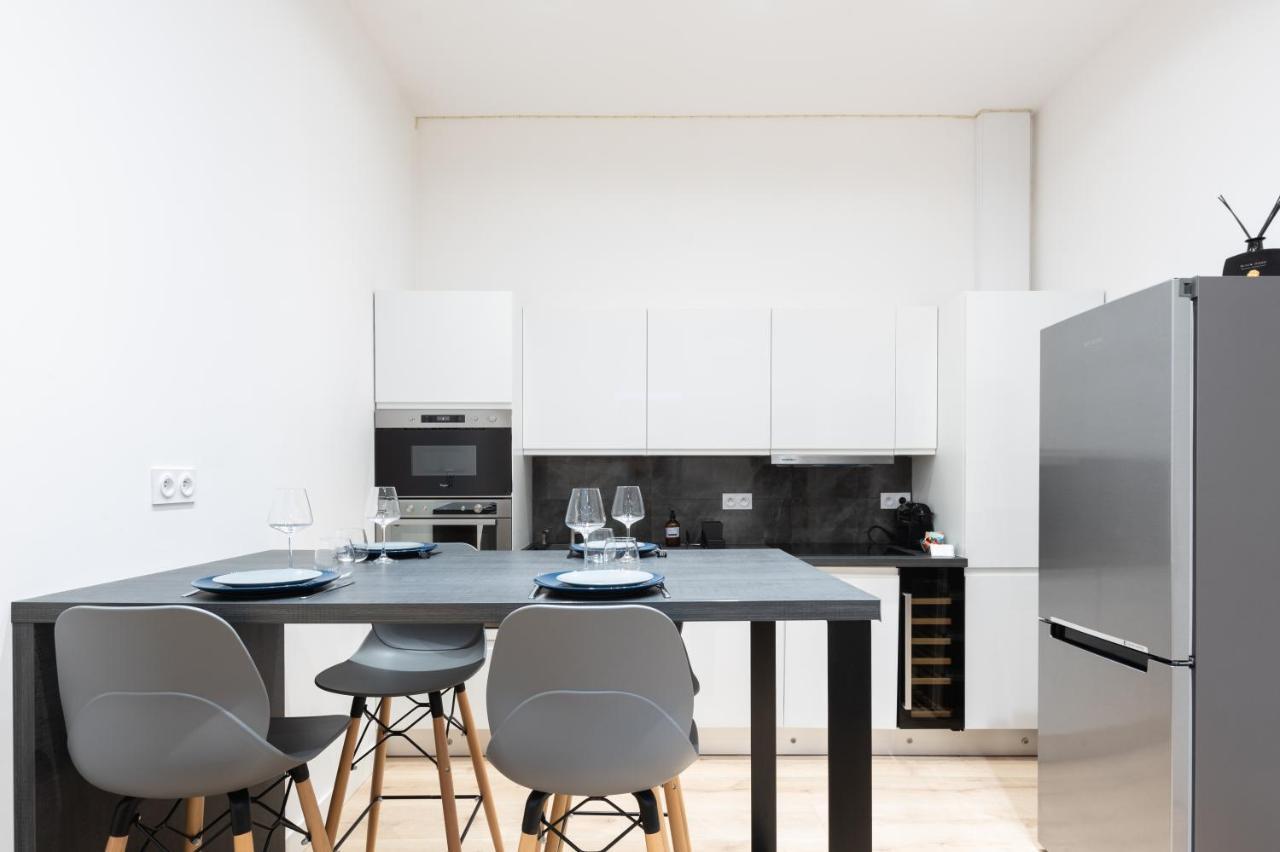 Appartamento Le Notre Dame - Petit Cocon Dans Lyon 6Eme Esterno foto
