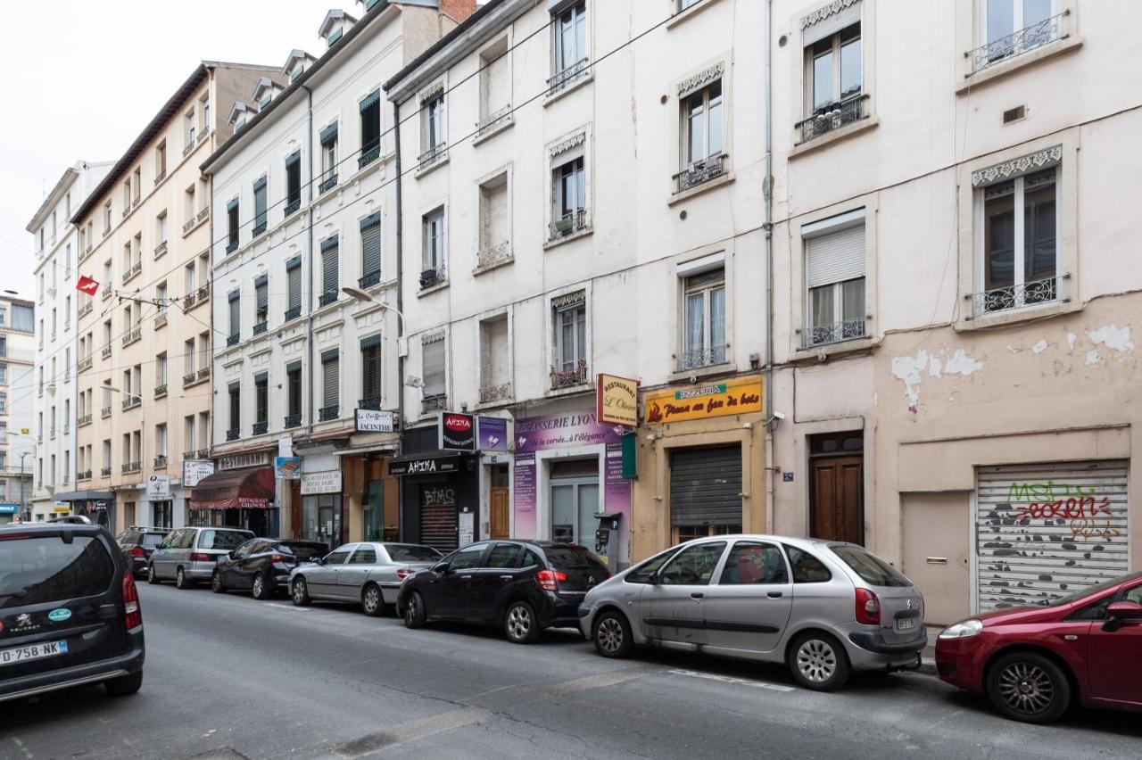 Appartamento Le Notre Dame - Petit Cocon Dans Lyon 6Eme Esterno foto